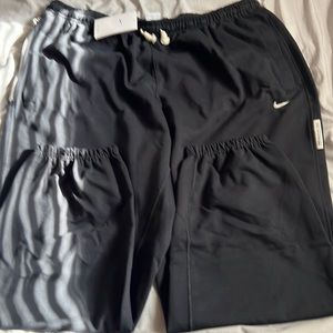 Nike Standard Issue Dri-Fit Pants